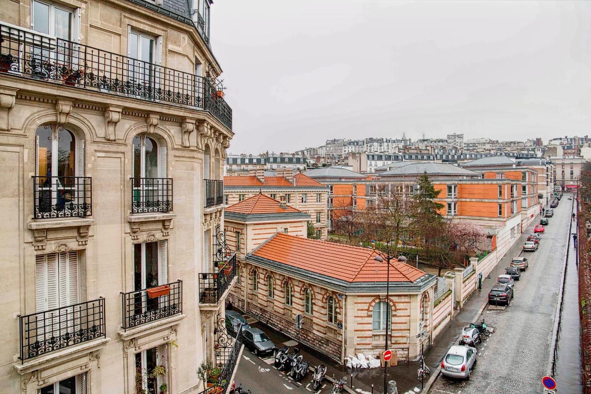 Apartment Charming And Bright Near Montmartre *